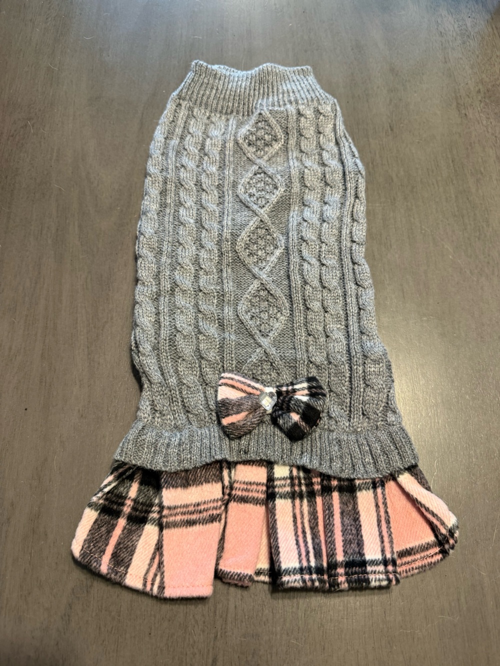 Gray Cable-Knit Dog Sweater with Pink Plaid Bow and Trim Size Large